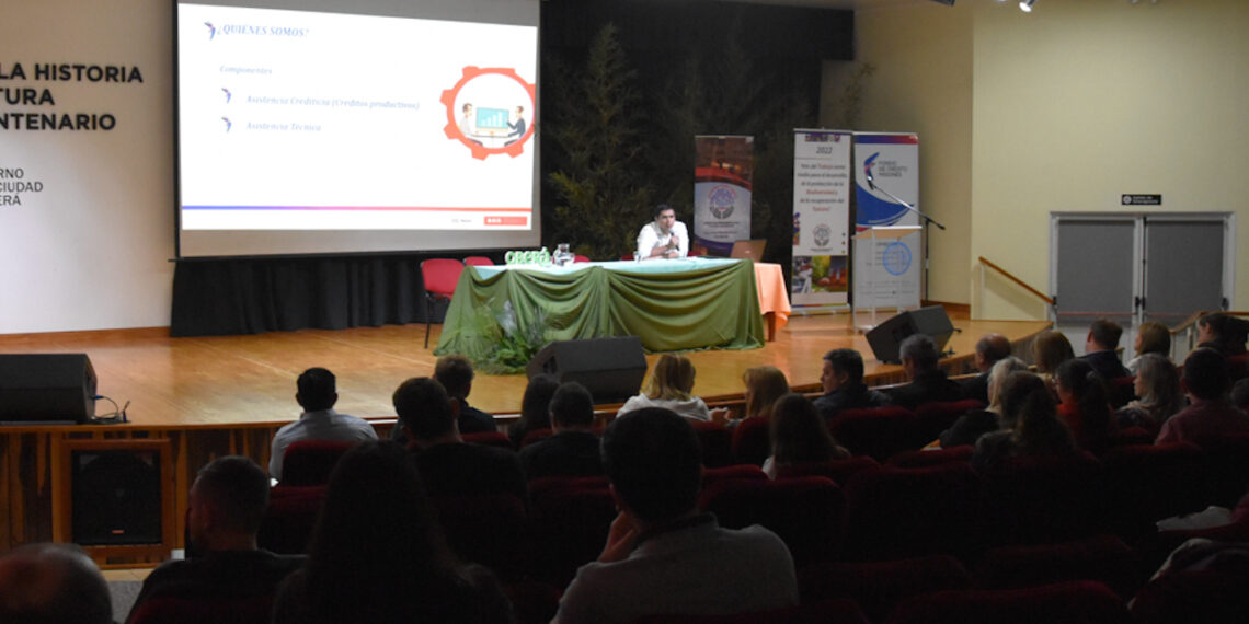 Capacitaron a emprendedores turísticos de la Zona Centro y del Alto Uruguay