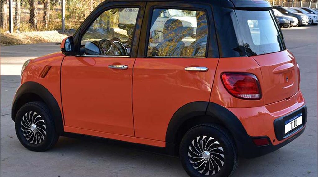 Salió a la venta Tito, el auto eléctrico argentino con 5 puertas: cuánto cuesta y cómo comprarlo