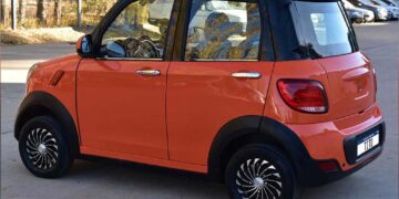 Salió a la venta Tito, el auto eléctrico argentino con 5 puertas: cuánto cuesta y cómo comprarlo