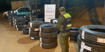 Secuestran más de 100 neumáticos que ingresaron de contrabando a la provincia
