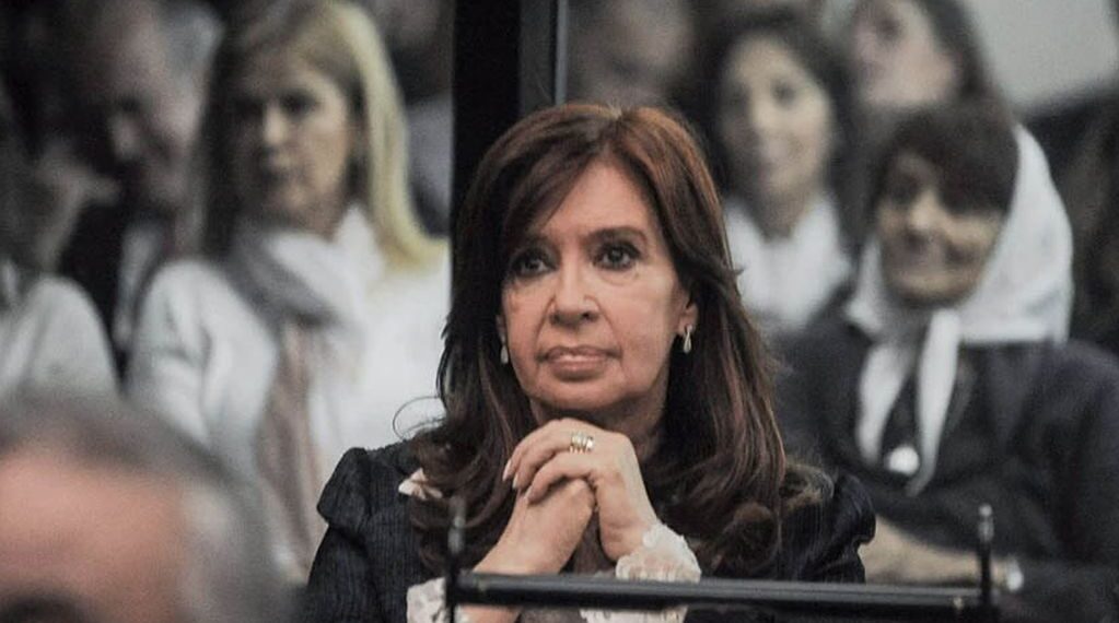 Causa Vialidad: piden la inhabilitación especial perpetua para Cristina Kirchner y el resto de los exfuncionarios