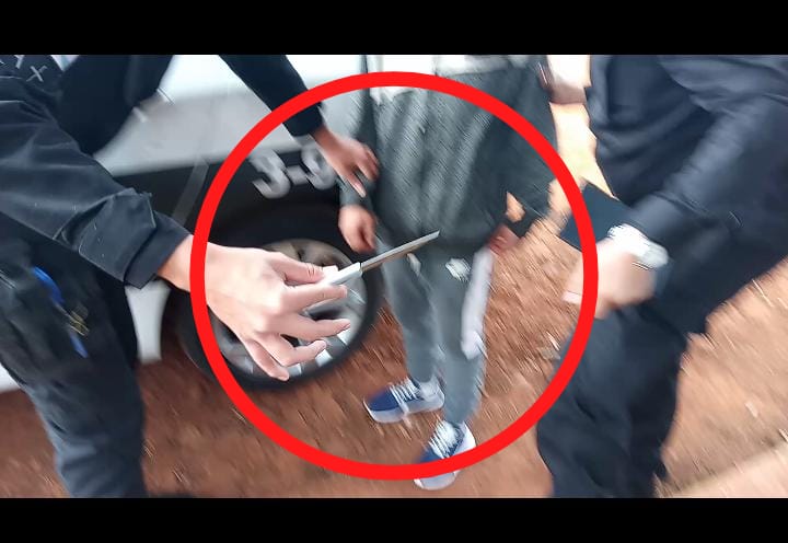 Detuvieron y desarmaron a un joven que momentos antes le robó a una mujer