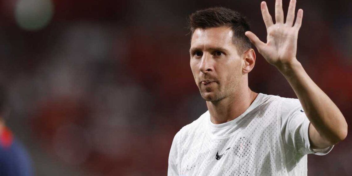 Fútbol: desmienten supuestas conversaciones de Messi con Barcelona