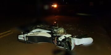 Un motociclista falleció tras un siniestro vial con una camioneta en Jardín América