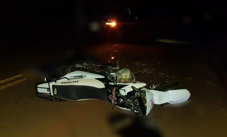 Un motociclista falleció tras un siniestro vial con una camioneta en Jardín América