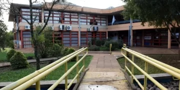 Docentes universitarios iniciaron un paro por 48 horas