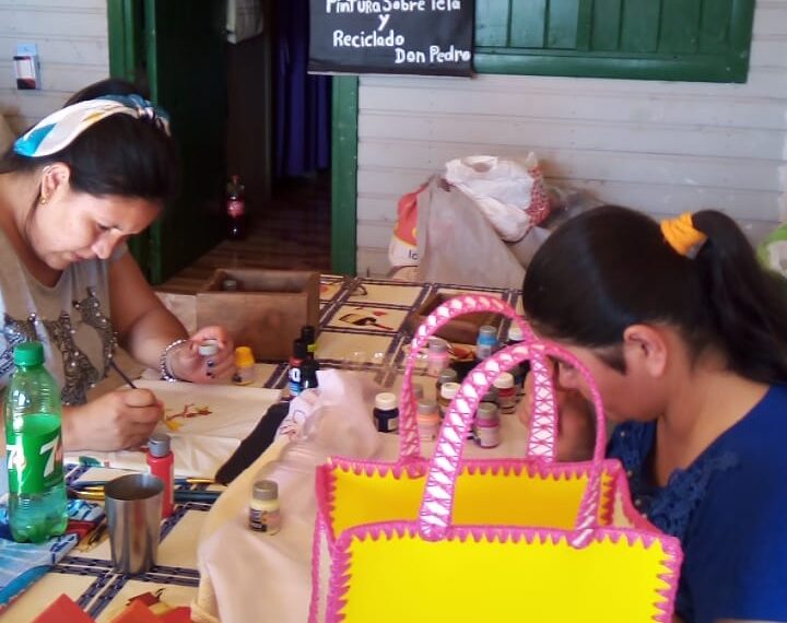 Capacitaciones y economía circular, la apuesta de los talleres Manos Productivas