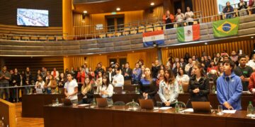 De Misiones al mundo: El Parlamento Estudiantil sancionó 35 iniciativas de desarrollo sostenible￼