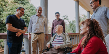 Garupá: Herrera Ahuad visitó predio donde construirán un hogar de ancianos para sacerdotes