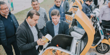 Pusieron en marcha la División de Motoambulancias e inspeccionaron las reformas del policlínico policial