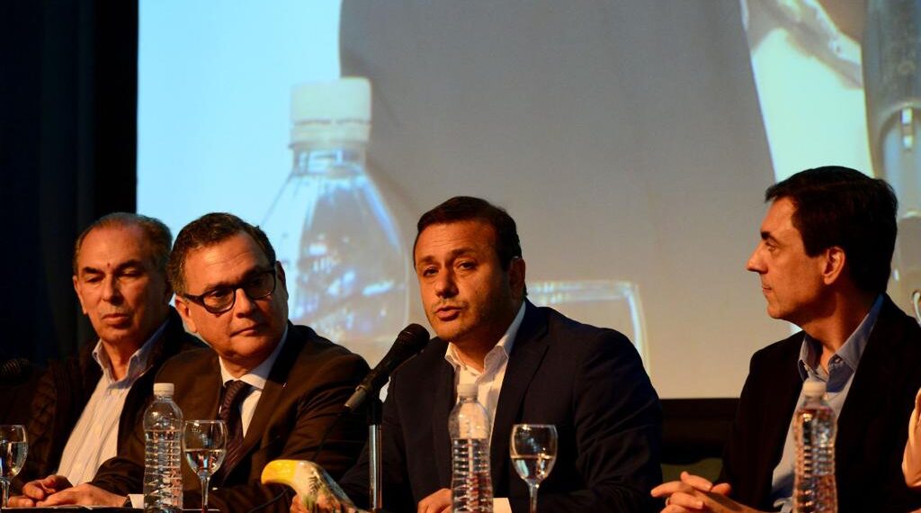 Herrera Ahuad acompañó la apertura del 1° Congreso del Mueble Misionero