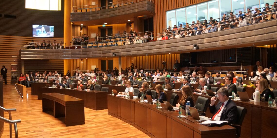 La Legislatura creó un programa para la atención de niños y adolescentes con cáncer, y una ecoescuela para el desarrollo sostenible