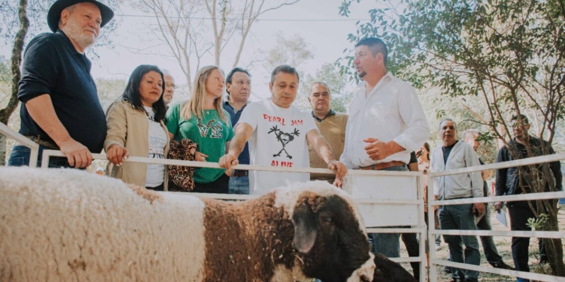 Se realizó la 2° Expo Cuenca Ovina-Caprina y el Gobernador revalorizó el trabajo del sector