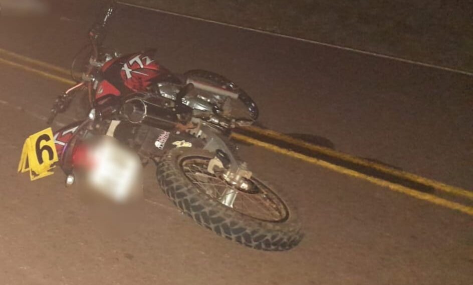 Fallecieron dos motociclistas tras chocar de frente en Panambí