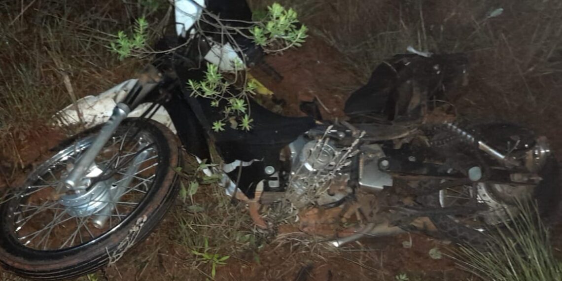 Una motociclista falleció tras colisionar con automóvil
