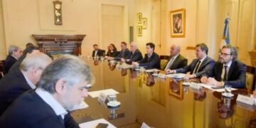 Manzur encabeza una nueva reunión de Gabinete en Casa Rosada