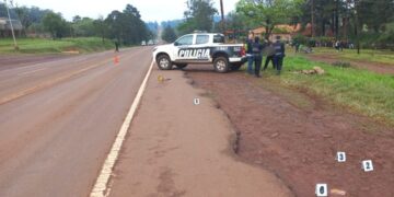 Investigan la muerte de un hombre sobre ruta 12 en Puerto Esperanza