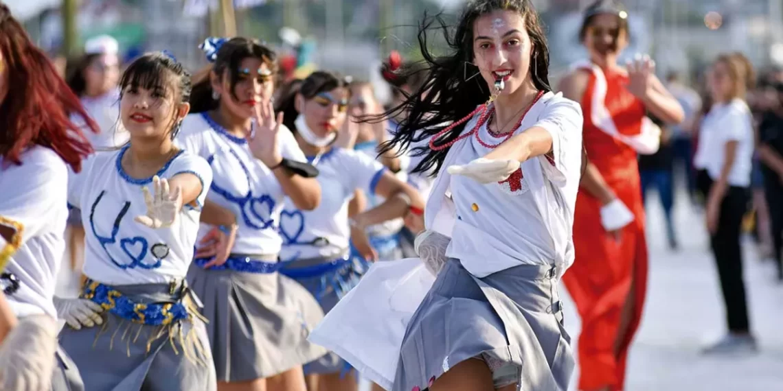 Prueba piloto de la Estudiantina 2022 en Posadas: ya se conoce el horario de salida de cada colegio participante