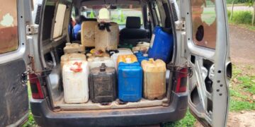 Incautan 500 litros de combustible que eran transportados ilegalmente