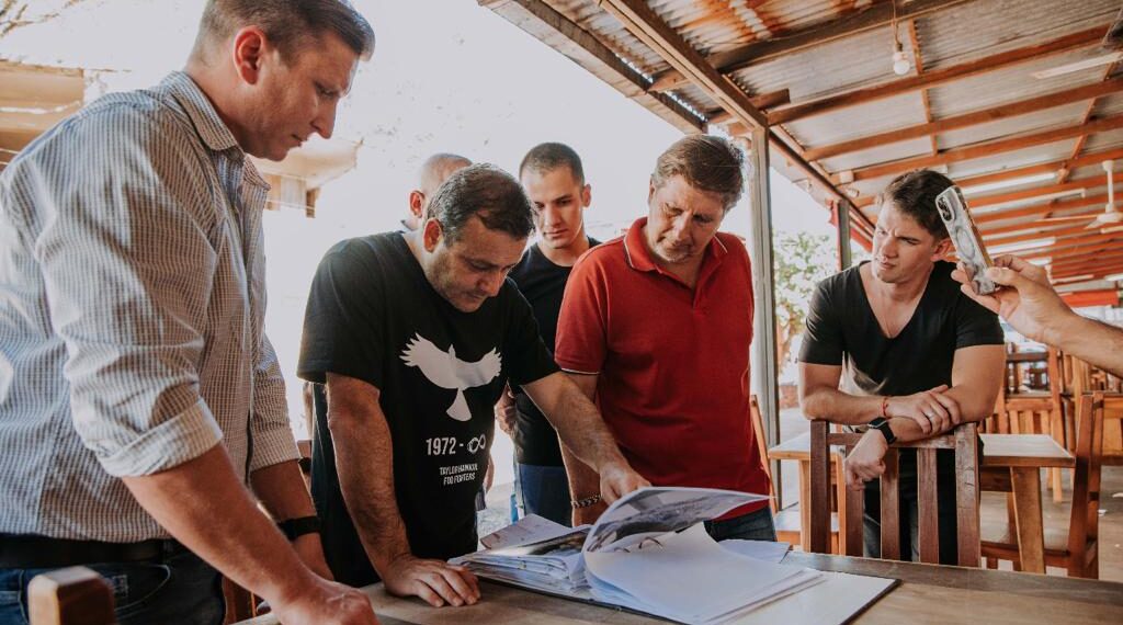 El Gobernador recorrió varias obras y emprendimientos en Iguazú