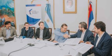 El Gobernador acompañó la firma de convenio entre el IAAVIM, el INCAA y el Fondo de Crédito Misiones