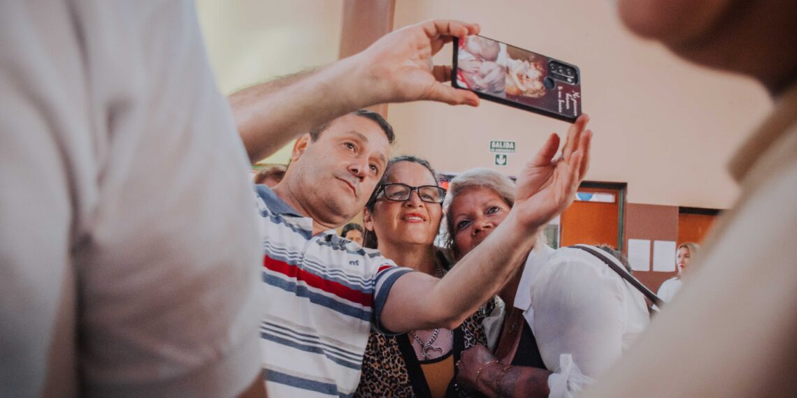 Herrera Ahuad compartió los festejos por el día de la madre con encargadas y referentes de comedores y merenderos de Posadas