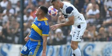 Boca ganó en La Plata y dependerá de sí mismo para ser campeón
