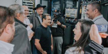 Herrera supervisó políticas productivas y de conectividad en la zona centro