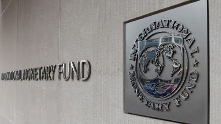 El FMI trata la aprobación de las metas del acuerdo con Argentina