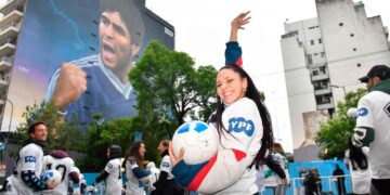 Inauguraron el mural más grande del mundo en homenaje a Diego Maradona