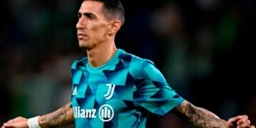Alarma en la Selección: Di María abandonó el campo de juego lesionado