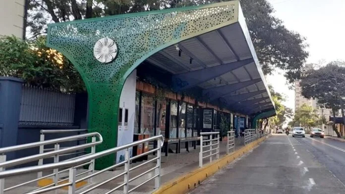 Amenazan con endurecer las medidas de fuerza en el transporte público del interior