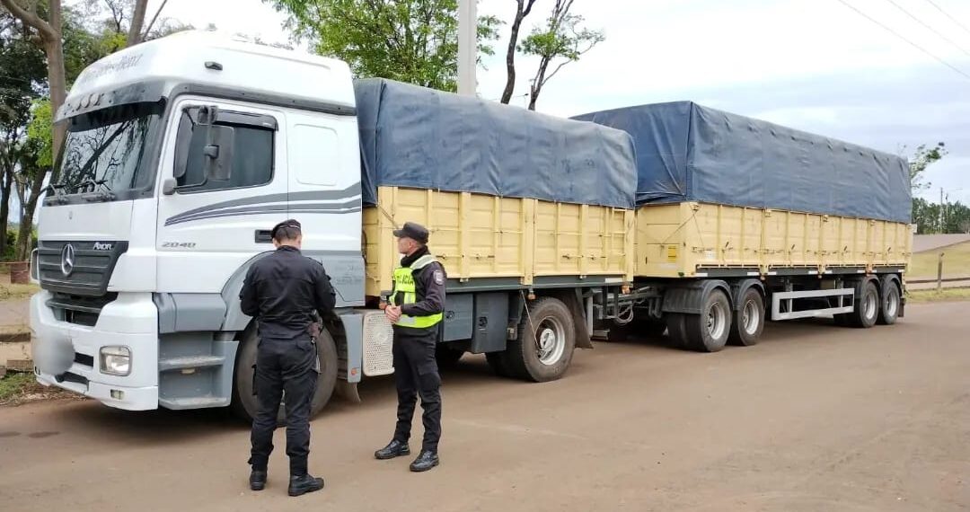 En los últimos 15 días la Policía secuestró más de 540 toneladas de granos ingresados ilegalmente