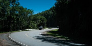 Repavimentarán toda la Ruta 7 y construirán travesías urbanas