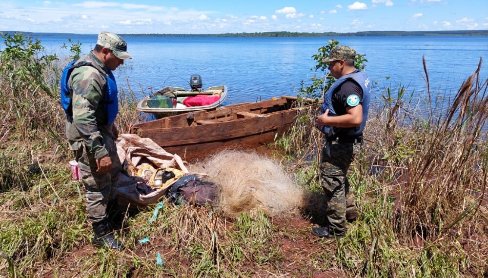 Desmantelaron dos campamentos de cazadores furtivos y de pescadores: hay dos detenidos
