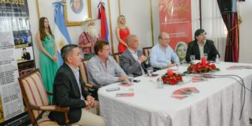 Presentaron la 27º edición de la Fiesta Nacional de la Navidad del Litoral
