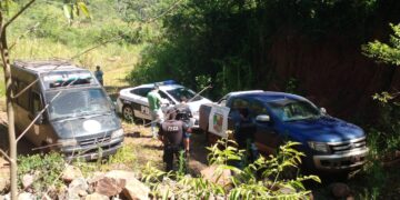 Tras una persecución en una zona rural de Eldorado, recuperaron una camioneta robada en San Vicente