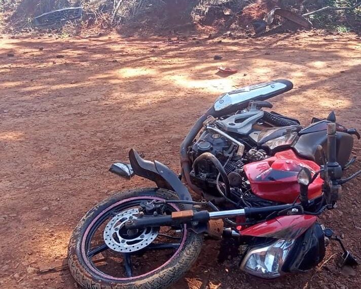 Motociclista falleció en Los Helechos tras colisionar con una camioneta