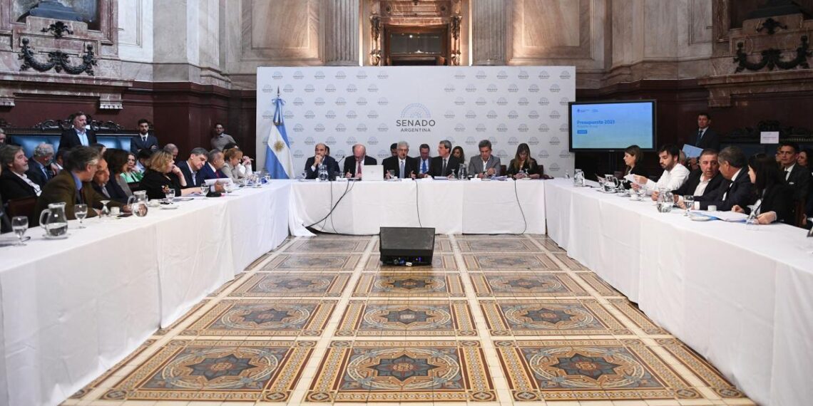 El Presupuesto 2023 tiene dictamen y lo tratarán en el recinto del Senado en dos semanas