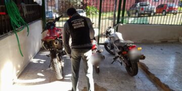 Desbarataron dos talleres mecánicos donde adulteraban motos robadas en Posadas