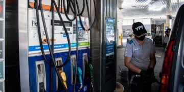 YPF aumentó sus combustibles 6% en promedio
