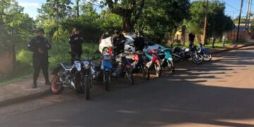 En operativos viales secuestraron ocho vehículos