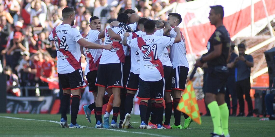 En la despedida de Gallardo, River goleó al Betis de España