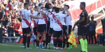 En la despedida de Gallardo, River goleó al Betis de España
