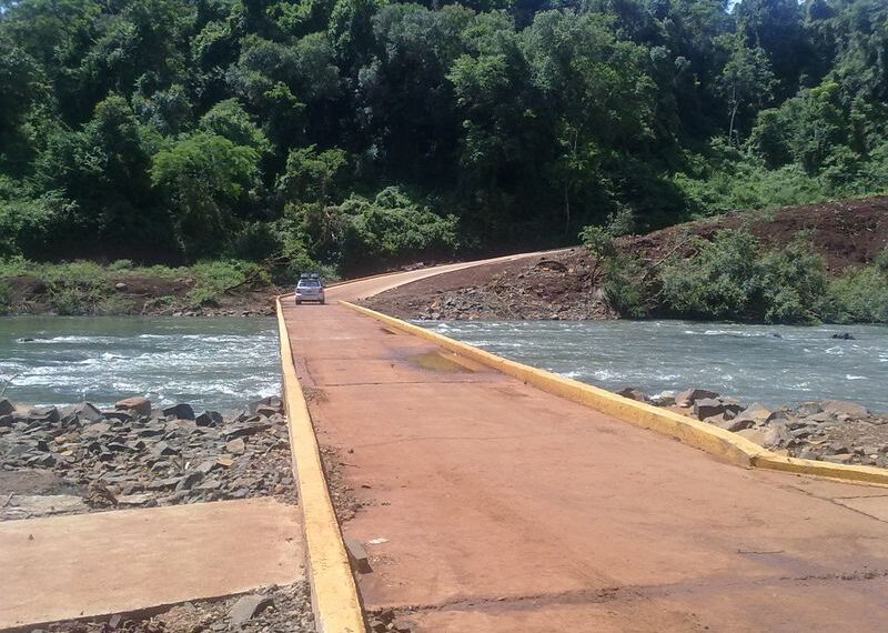 Habilitan el tránsito sobre el puente del arroyo Yabotí, acceso al Moconá