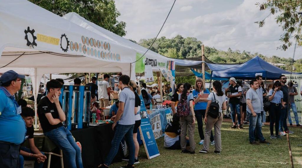 Más de 1200 alumnos de 65 escuelas técnicas de Misiones expusieron proyectos innovadores en Puerto Piray