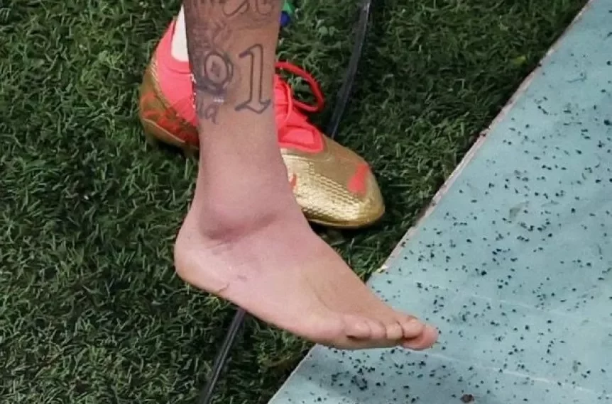 Alarma en Brasil: Neymar salió lesionado en la victoria ante Serbia en Qatar 202