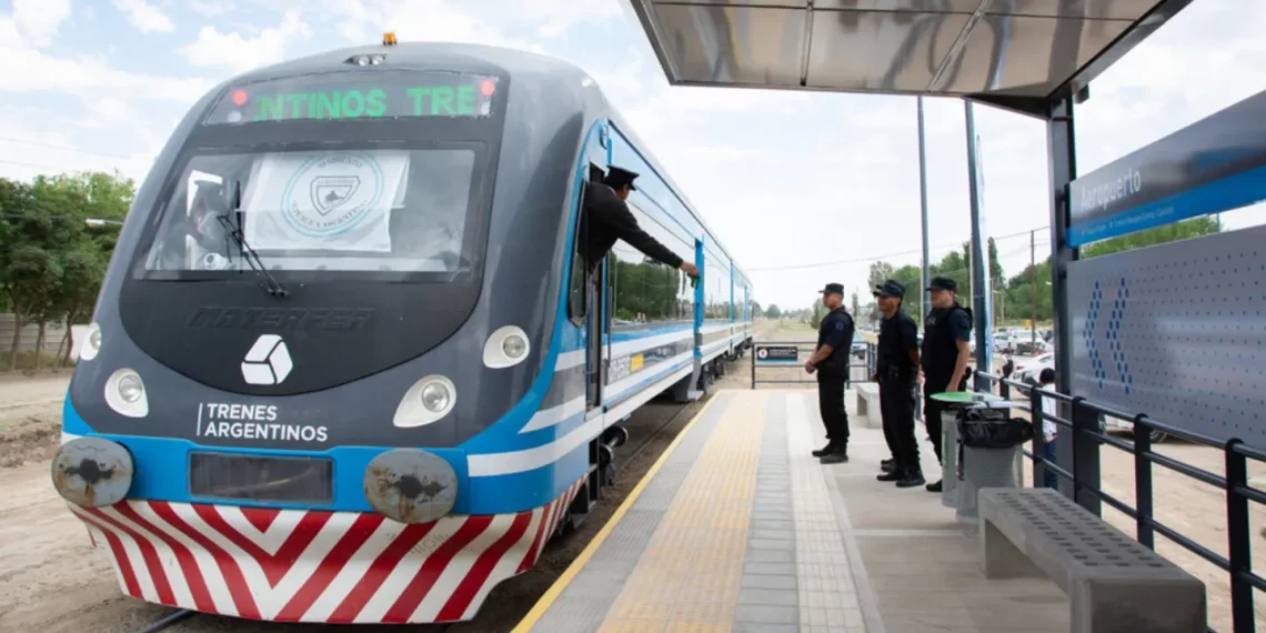 En el primer día, se vendieron más de 52 mil pasajes para viajar en trenes de larga distancia