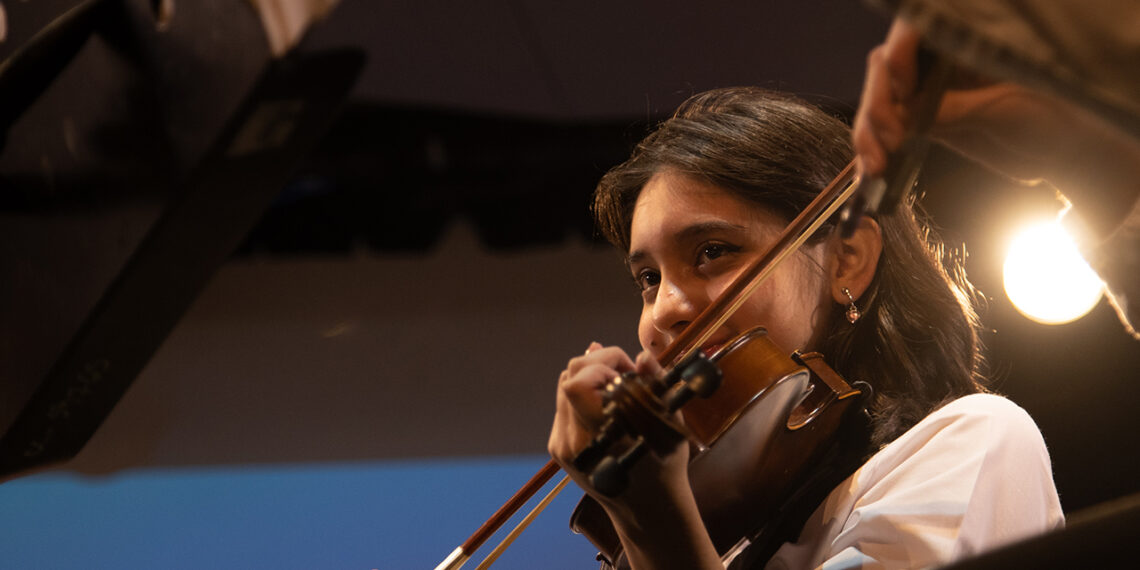 «Violines en concierto» a cargo de la Orquesta Juvenil del Parque