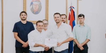 El Gobierno de Misiones entregó créditos a empresas del sector foresto industrial 